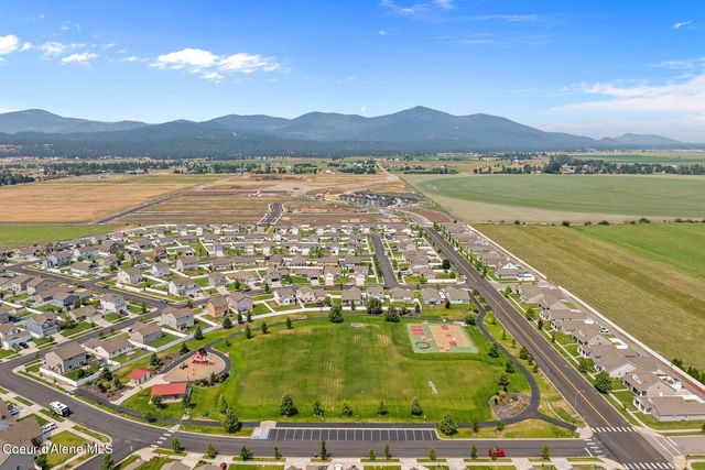 8696 N Spokane St, Post Falls, ID 83854