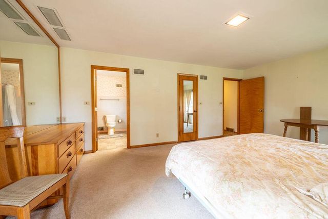 201 Gardner AVENUE, Burlington, WI 53105