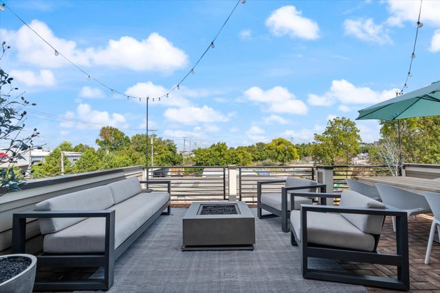 711 44th Ave, N, Nashville, TN 37209