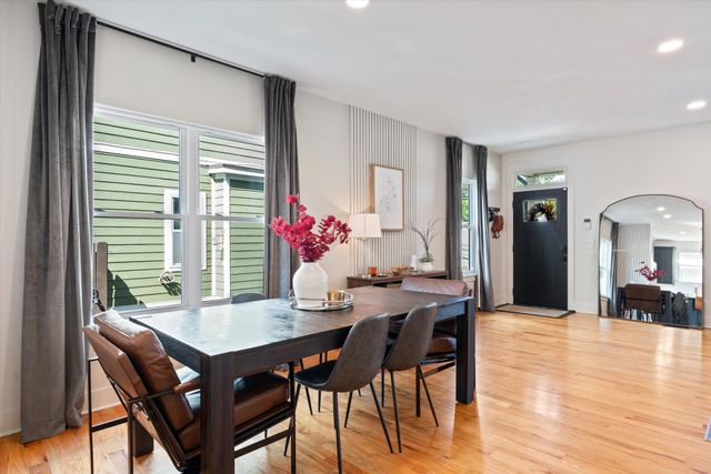 711 44th Ave, N, Nashville, TN 37209