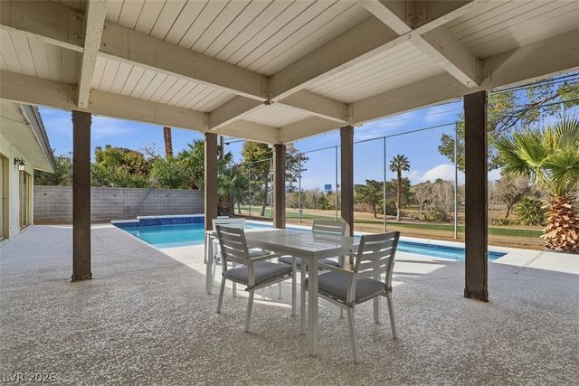 2240 Mohigan Way, Las Vegas, NV 89169