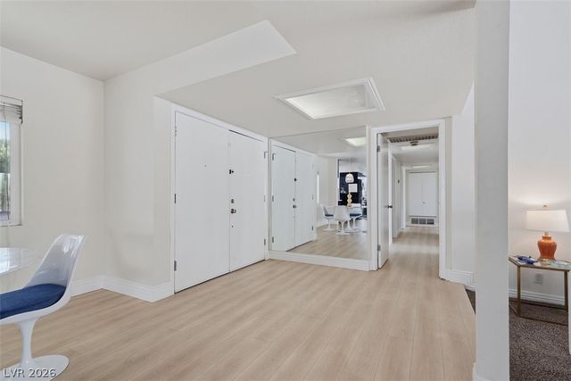 2240 Mohigan Way, Las Vegas, NV 89169