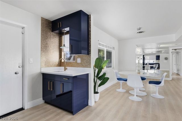 2240 Mohigan Way, Las Vegas, NV 89169