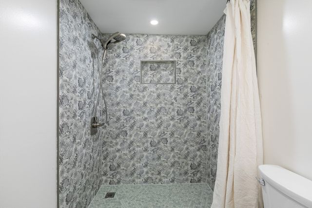 84 Groveland St., Haverhill, MA 01830