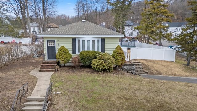 84 Groveland St., Haverhill, MA 01830