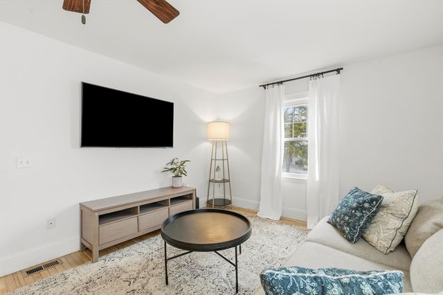 84 Groveland St., Haverhill, MA 01830