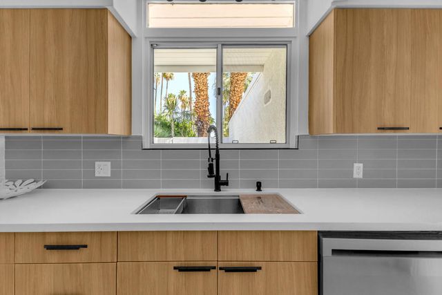 1635 Palm Tree Drive, Palm Springs, CA 92264