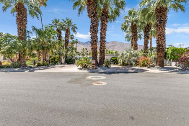 1635 Palm Tree Drive, Palm Springs, CA 92264