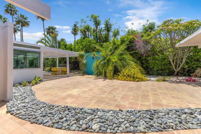 1635 Palm Tree Drive, Palm Springs, CA 92264