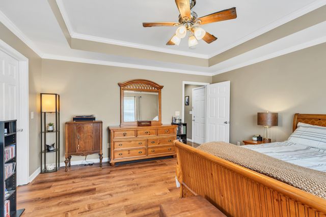 1978 Farmington Ct, Columbia, TN 38401