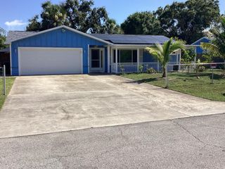 7205 Penny Lane, Fort Pierce, FL 34951