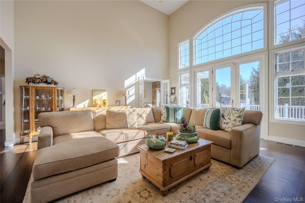 56 Autumn Chase Drive, Hopewell Junction, NY 12533 — photo 3