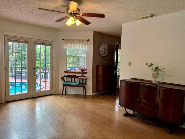 954 Hillbilly Heaven Road, Livingston, TX 77351