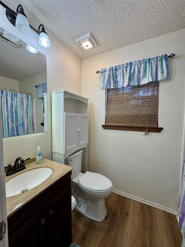 954 Hillbilly Heaven Road, Livingston, TX 77351