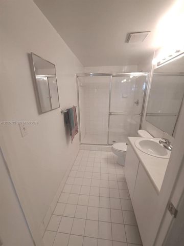 5085 NW 7th Street 602, Miami, FL 33126