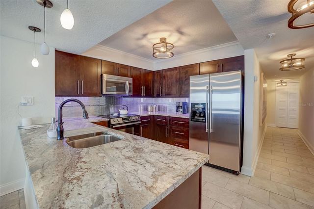 5207 S ATLANTIC AVENUE 222, New Smyrna Beach, FL 32169