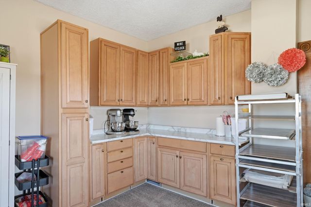 10120 E County Road 1000, Dunkirk, IN 47336