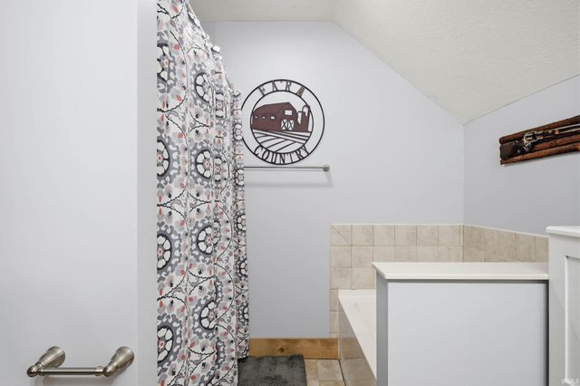 10120 E County Road 1000, Dunkirk, IN 47336