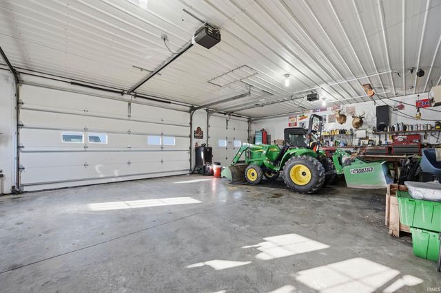 10120 E County Road 1000, Dunkirk, IN 47336