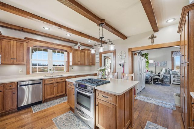 10120 E County Road 1000, Dunkirk, IN 47336