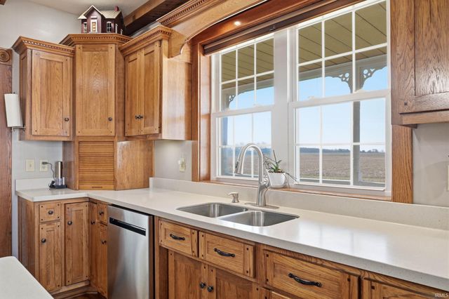 10120 E County Road 1000, Dunkirk, IN 47336