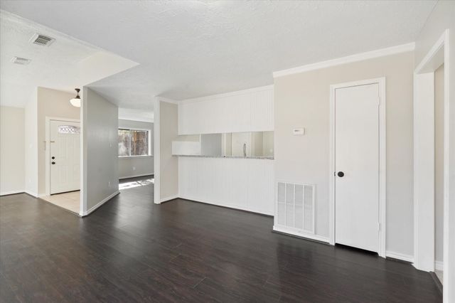 16106 New Field Drive, Houston, TX 77082