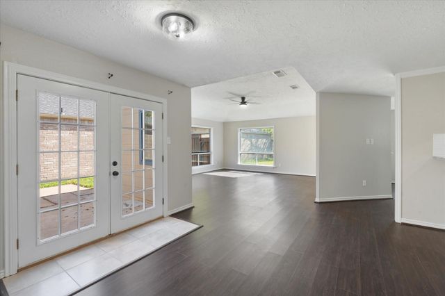 16106 New Field Drive, Houston, TX 77082