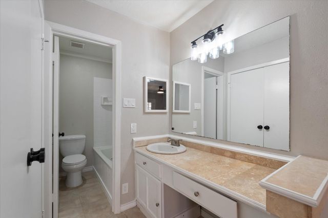 16106 New Field Drive, Houston, TX 77082