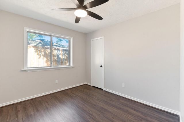 16106 New Field Drive, Houston, TX 77082