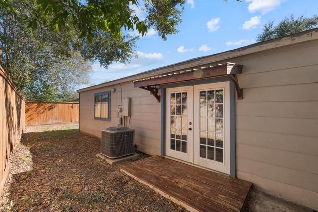 16106 New Field Drive, Houston, TX 77082