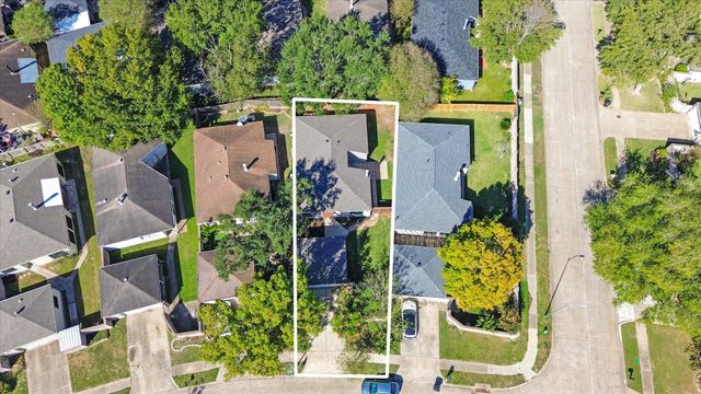 16106 New Field Drive, Houston, TX 77082