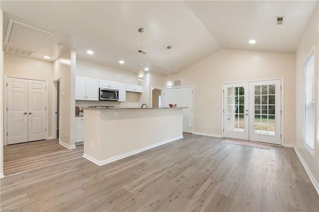 1322 E First Street, Winston-salem, NC 27101