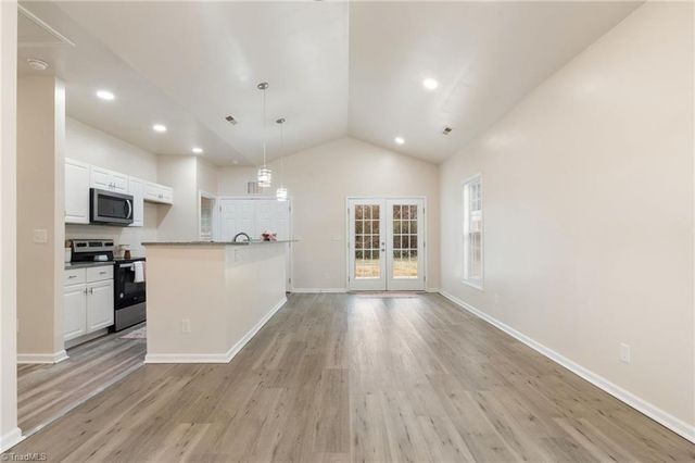 1322 E First Street, Winston-salem, NC 27101