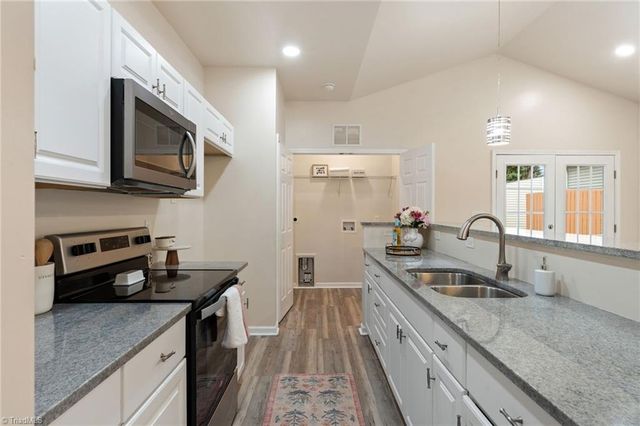 1322 E First Street, Winston-salem, NC 27101