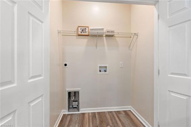 1322 E First Street, Winston-salem, NC 27101