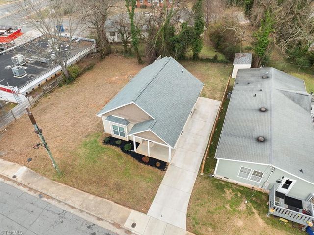 1322 E First Street, Winston-salem, NC 27101