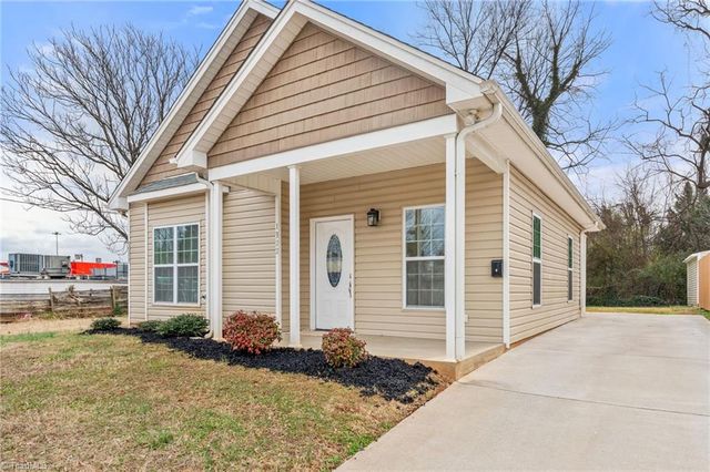 1322 E First Street, Winston-salem, NC 27101