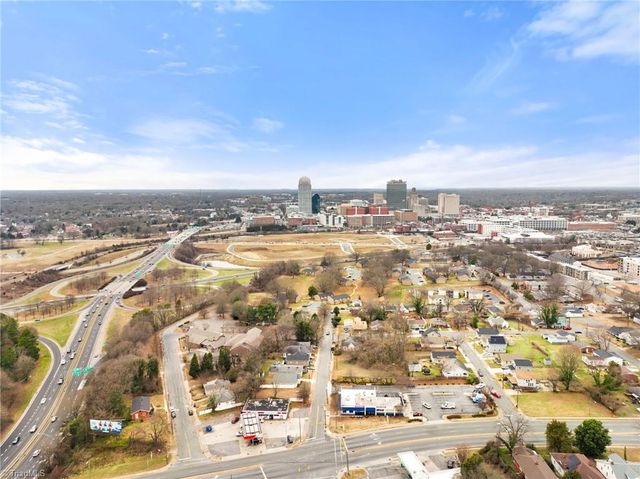 1322 E First Street, Winston-salem, NC 27101