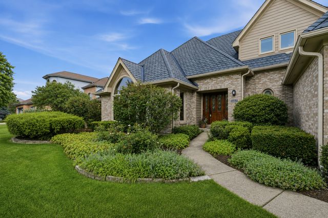 6183 Tyrnbury Drive, Lisle, IL 60532