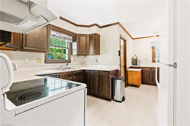 306 Leland Drive, Greensboro, NC 27455