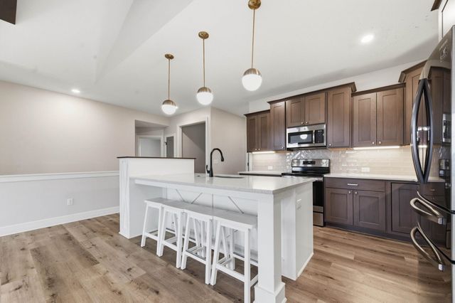 7408 E Gabriel St, Bel Aire, KS 67226