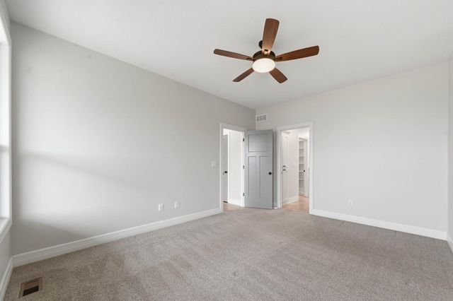 7408 E Gabriel St, Bel Aire, KS 67226