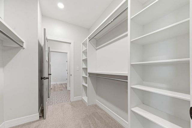 7408 E Gabriel St, Bel Aire, KS 67226