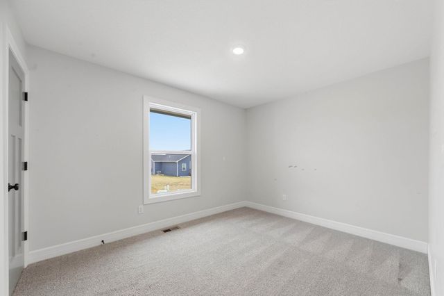 7408 E Gabriel St, Bel Aire, KS 67226