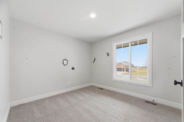 7408 E Gabriel St, Bel Aire, KS 67226