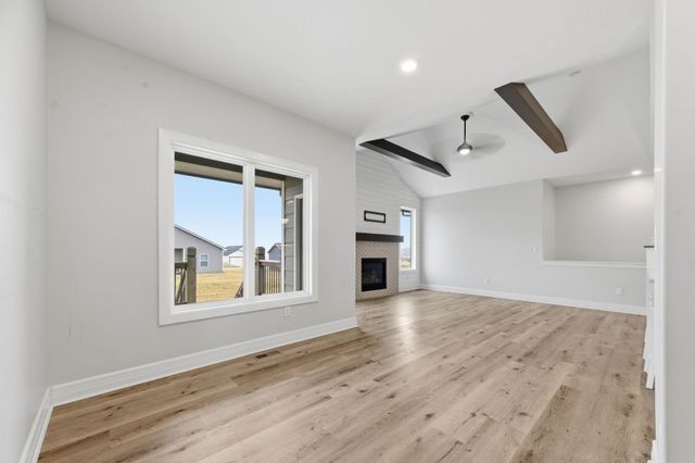 7408 E Gabriel St, Bel Aire, KS 67226