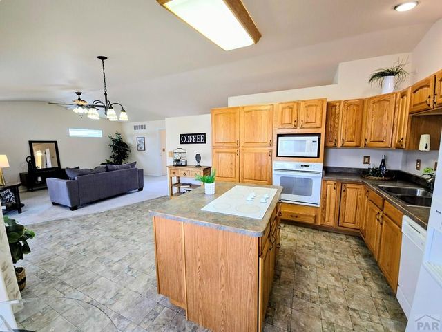 2149 Teal Court, Pueblo, CO 81008