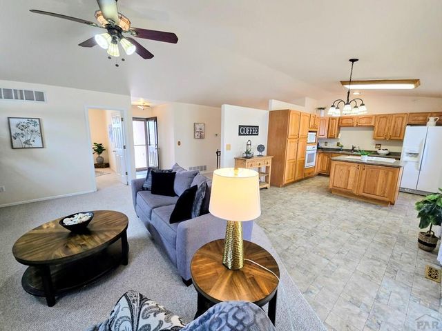 2149 Teal Court, Pueblo, CO 81008