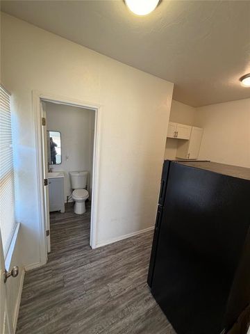 1732 NW 2nd Street, Oklahoma City, OK 73106