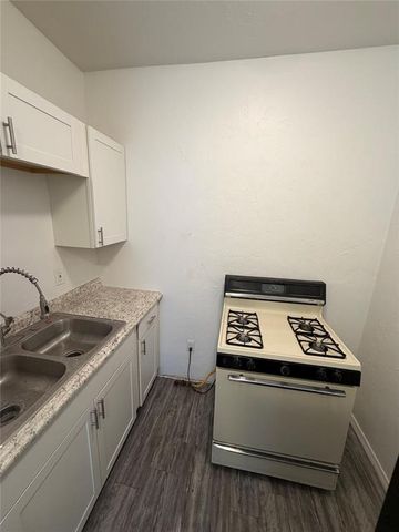 1732 NW 2nd Street, Oklahoma City, OK 73106